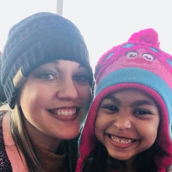 Meet your Posher, Jessica - Picture 1 of 1